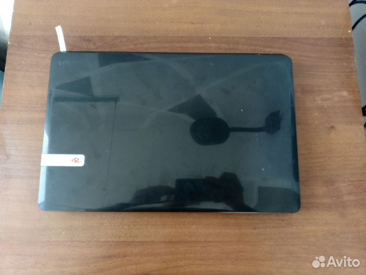 Продам ноутбук на запчасти