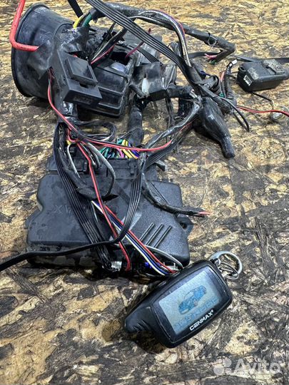 Сигнализация с автозапуском Cenmax