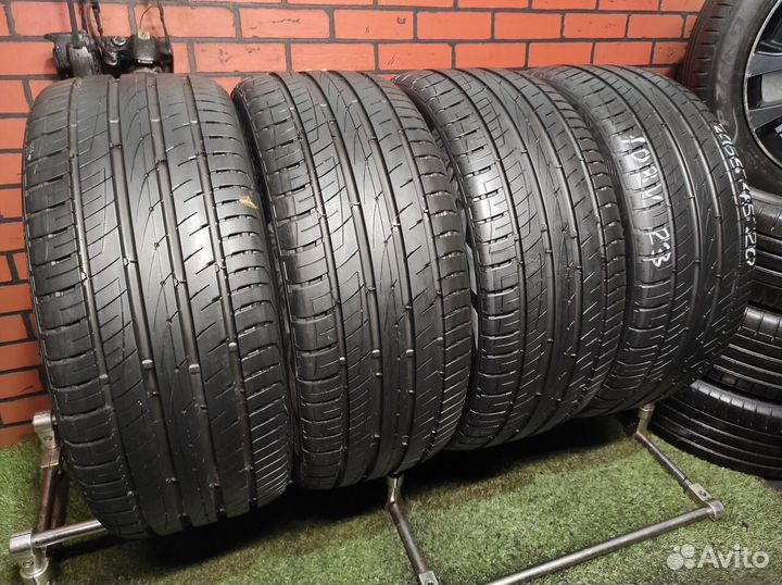 Continental ContiUltraContact UC6 265/45 R20 108V