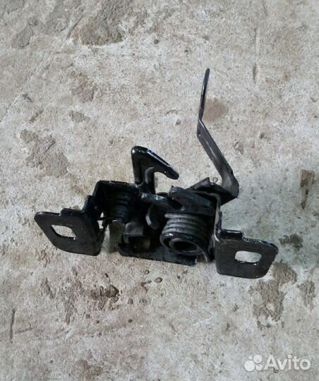 Замок капота Chevrolet Aveo T300