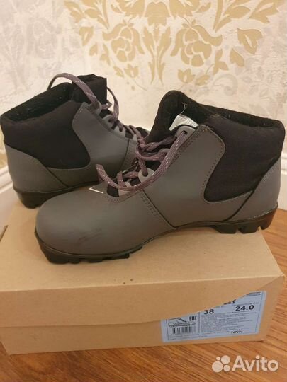 Ботинки лыжные Spine Loss 38