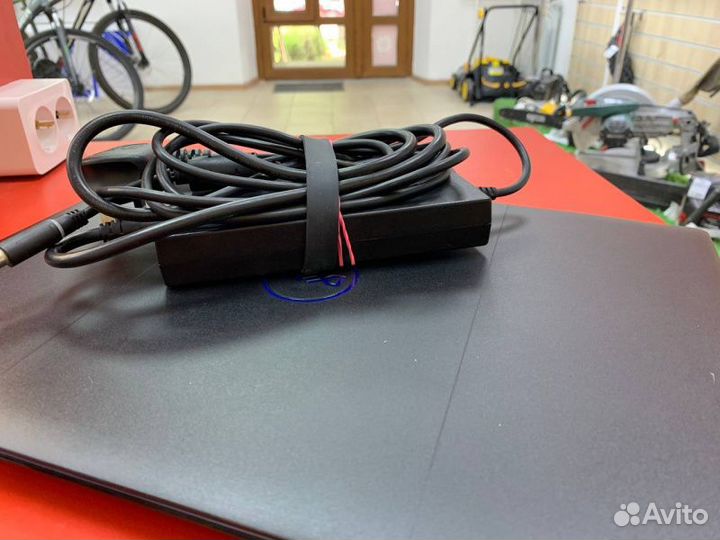 Ноутбук Dell G3