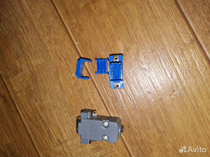 VGA разъём И штекер под провода