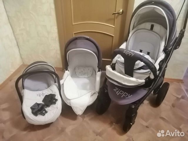 Продам коляску 3 в 1