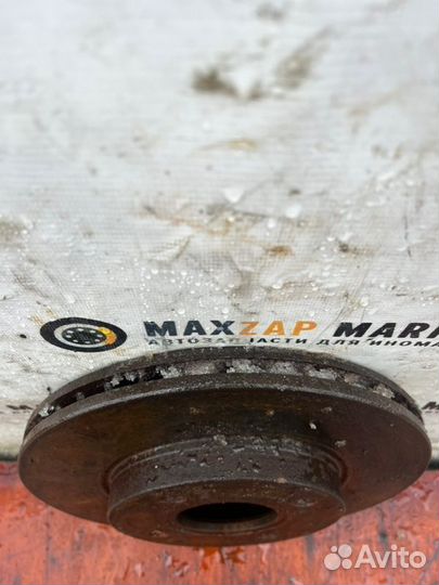 Тормозной диск передний Ford Focus 1 2003