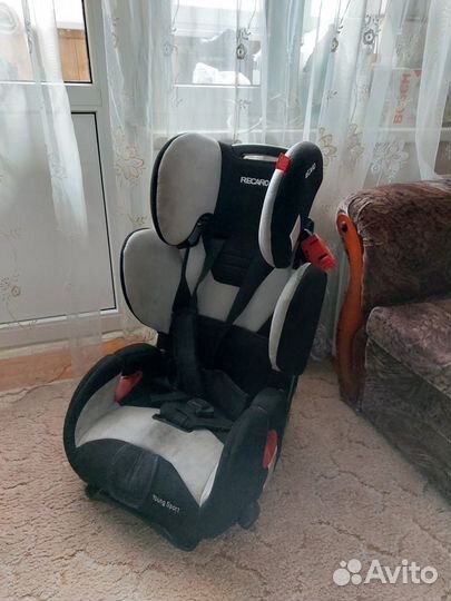 Автокресло recaro