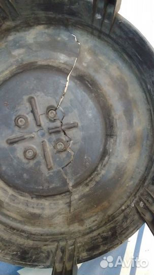 Крепление запасного колеса MB W210/S210 1996