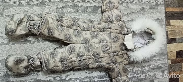 Зимний комбинезон для девочки