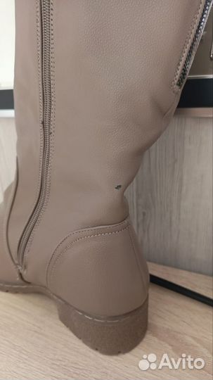 Зимние сапоги и сумка