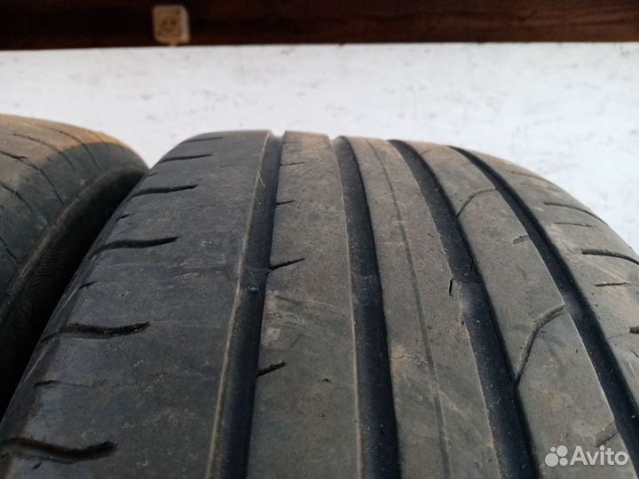 Continental ContiTouringContact CH95 215/55 R18