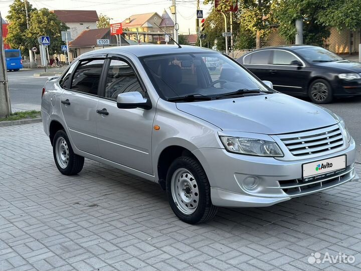 LADA Granta 1.6 МТ, 2013, 49 500 км