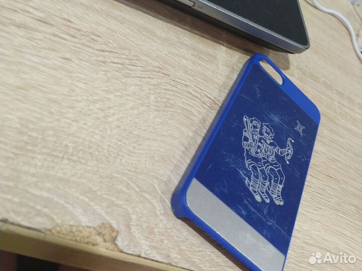 Чехол на iPhone 5s