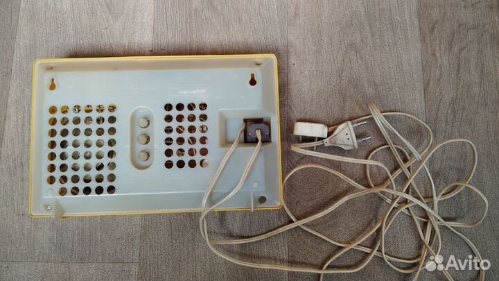 Радиоприемник апогей-306-1