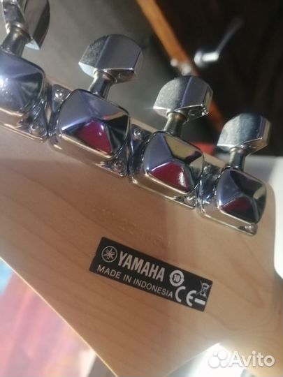 Электро гитара с комбиком yamaha pacifica 012