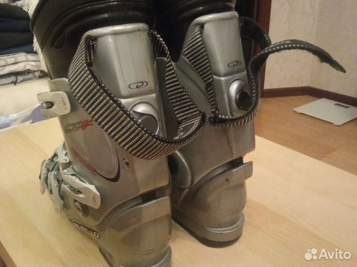Горнолыжные ботинки Dalbello 28(42 43)