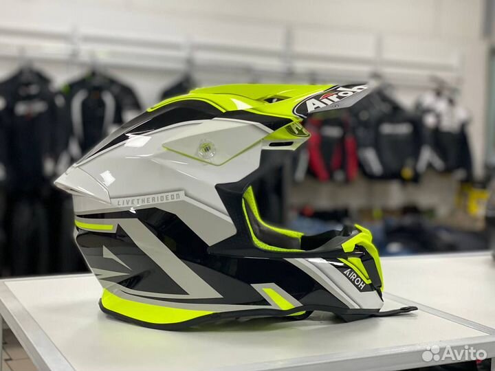 Шлем Airoh Twist 2.0