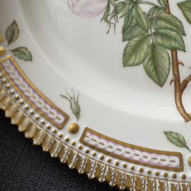 Блюдо, Тарелка от Royal Copenhagen, Flora Delica