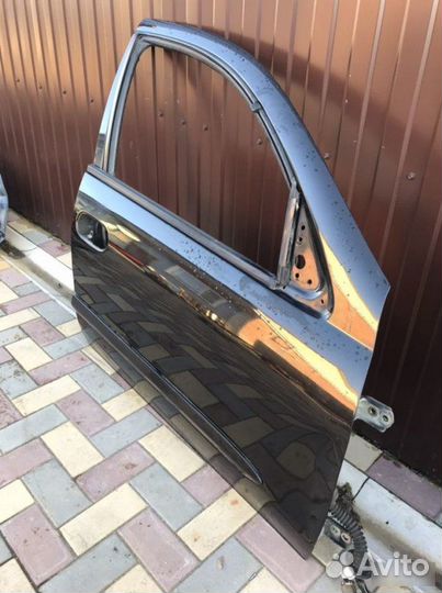 Дверь передняя правая Nissan Almera 2.5