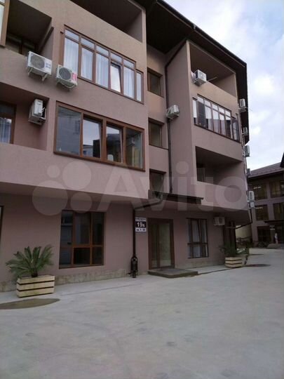 1-к. квартира, 30 м², 1/4 эт.