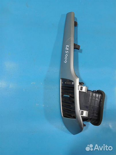 Накладка декоративная (на торпела центральная с д