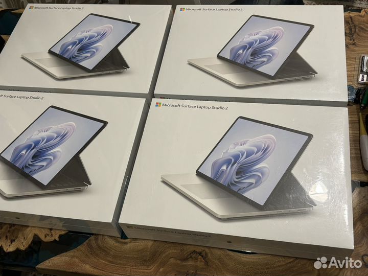 Microsoft surface laptop studio 2 i7-32Gb-RTX4050