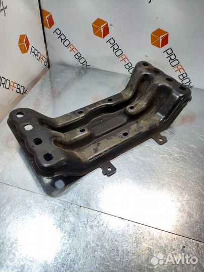 Кронштейн кпп Mercedes Glc X253 OM651 2.2 CDI 2017