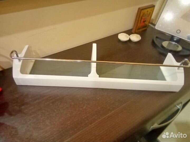 Ящики,полки, балконы для холодильника liebherr