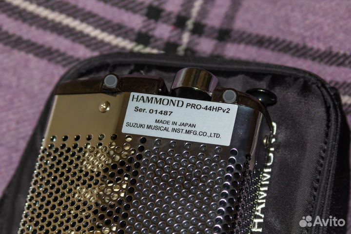 Hammond Suzuki PRO44HP V2 гармоника. мелодика