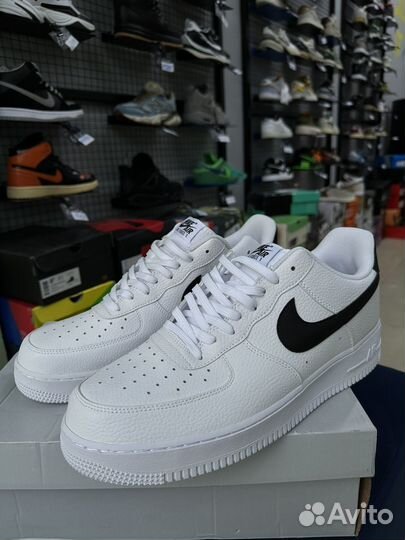 Nike Air Force 1