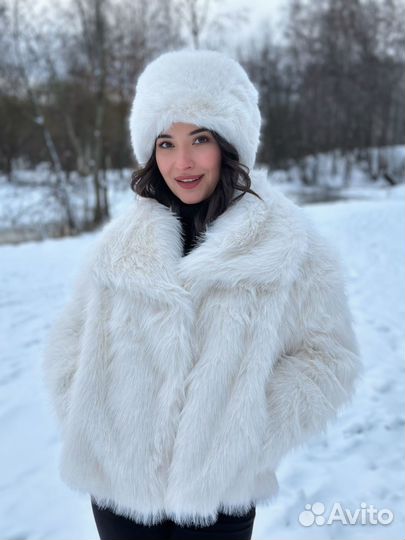 Искусственная шуба белая