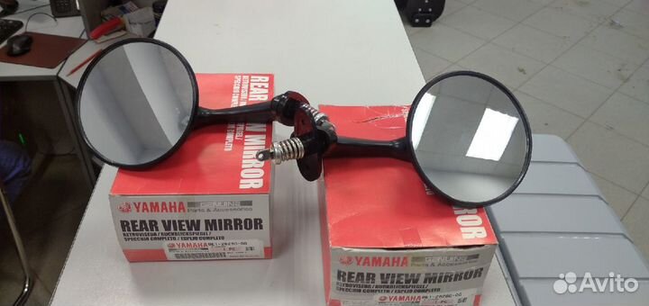 Зеркало заднего вида Yamaha VK540/BR250.Левое