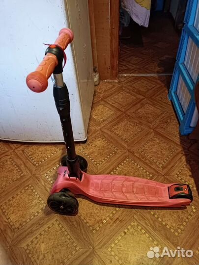 Самокат детский для девочки бу