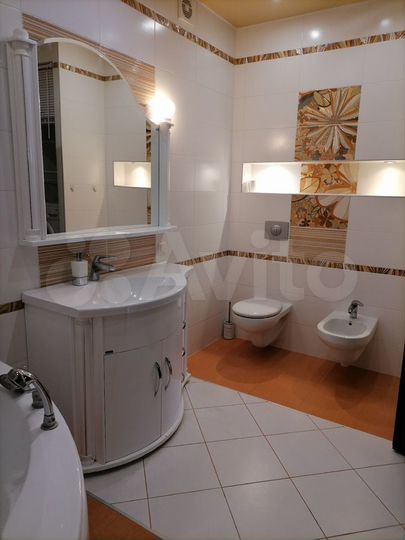 2-к. квартира, 100 м², 16/17 эт.