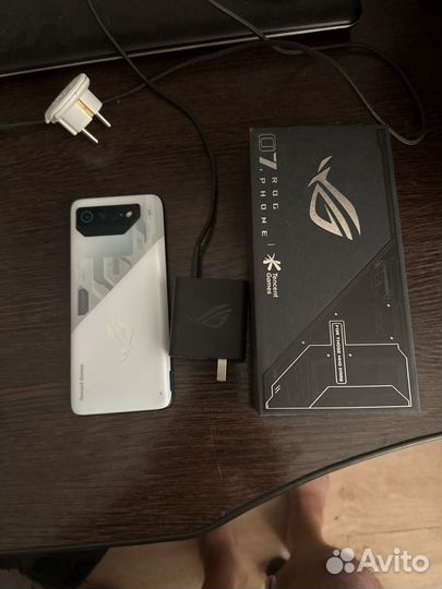 ASUS ROG Phone 7, 16/512 ГБ