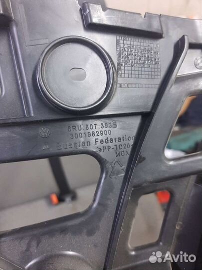 Направляющая бампера volkswagen crafter