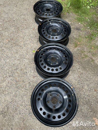 Оригинальные Штампованные диски Kia r16