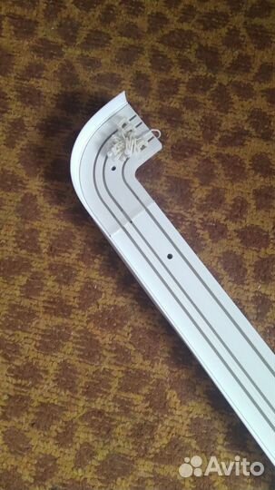 Карниз потолочный бу