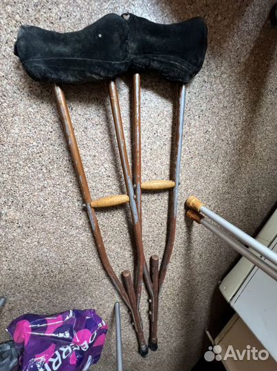 Костыли взрослые (2 я фотография)