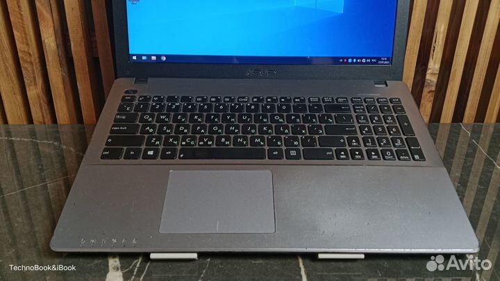 Игровой ноутбук Asus X550C на SSD