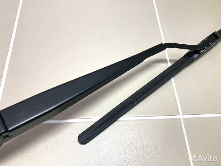 Поводок стеклоочистителя левый Chery Tiggo 4 FL