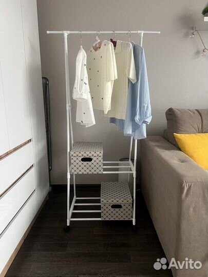 Рейл для одежды