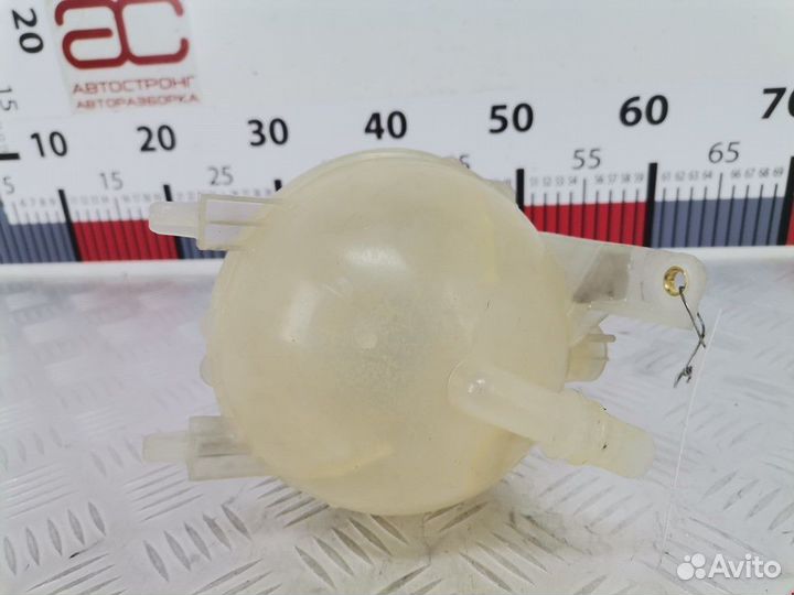 Бачок расширительный Citroen C4 Picasso 2008