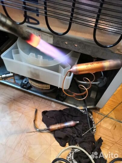 Ремонт холодильников, заправка фреоном