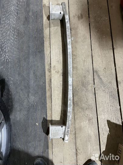 Усилитель бампера на BMW X1 f48