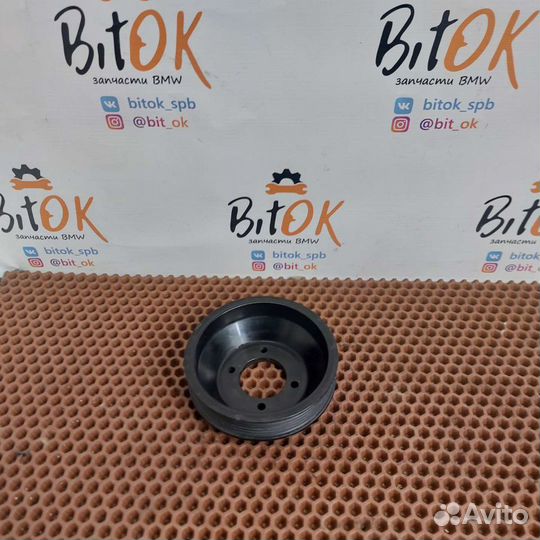 Шкив помпы bmw m52 m52tu m54 водяного насоса