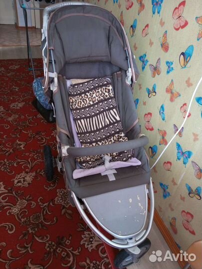 Прогулочная коляска red castle