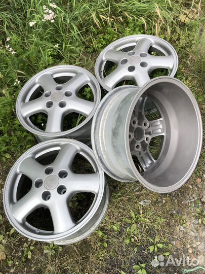 Диски разношироке toyota tourer jzx r16