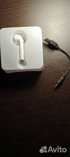 Наушники i7