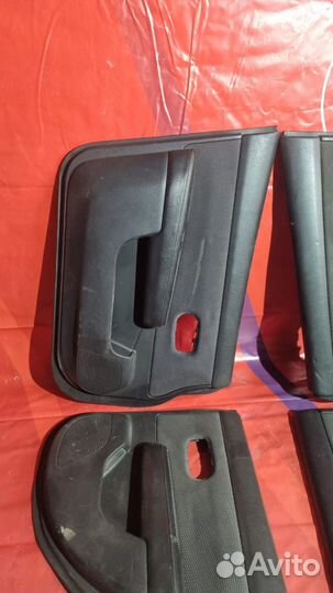 Дверные карты nissan tiida c11