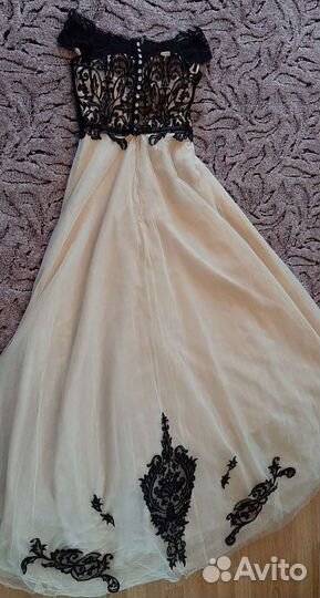 Платье на выпускной,на пышный банкет с корсетом